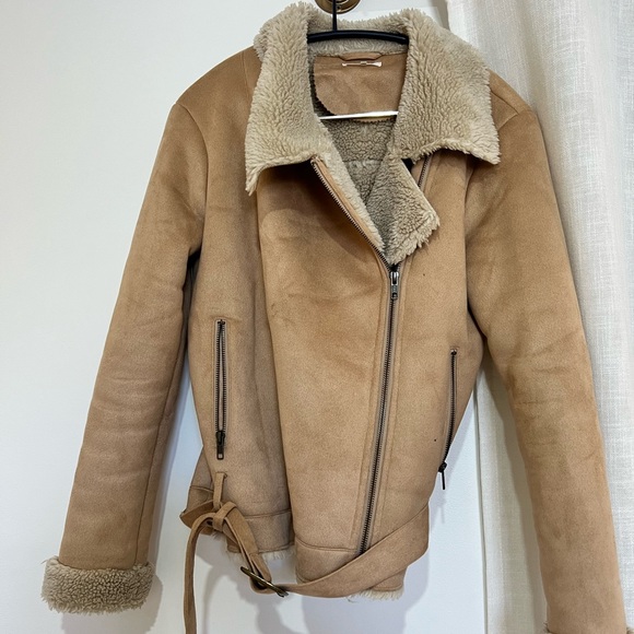 Tularosa Griffin Sherpa Coat - Picture 2 of 2